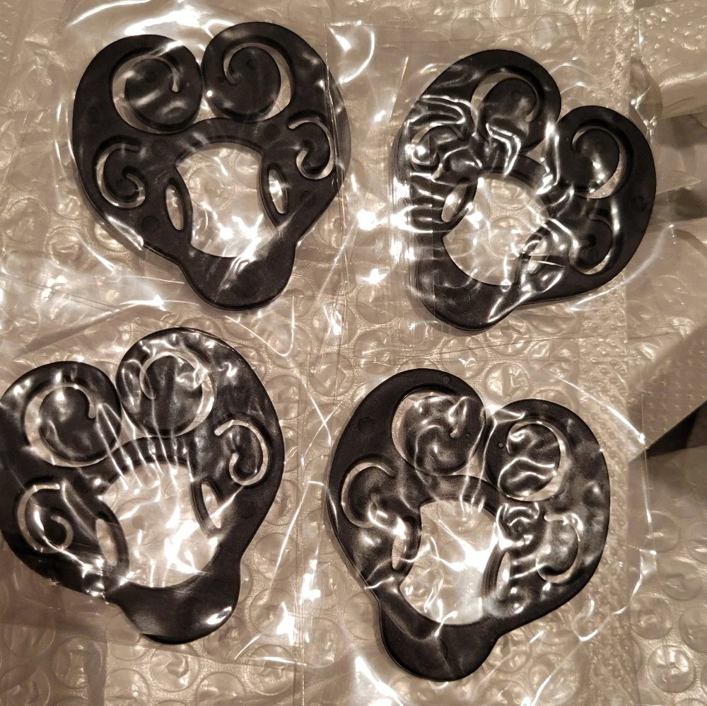 8 Pieces, Chic Black Swirl Accessory